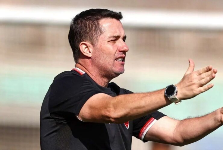 لیست خرید عجیب پرسپولیس; یعنی 14 نفر! 28 لیست خرید عجیب پرسپولیس; یعنی 14 نفر!