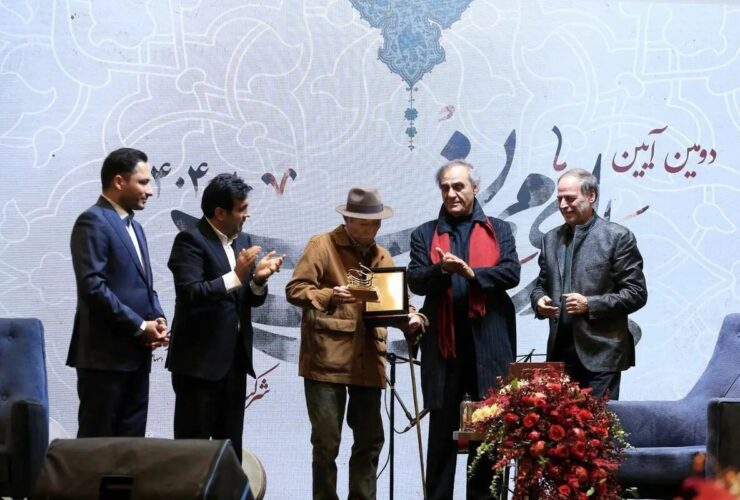 نشان اصالت بر سینه علی ناصریان