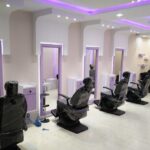 افراد مبتلا به بیماری های پوستی نباید به آرایشگاه ها مراجعه کنند.