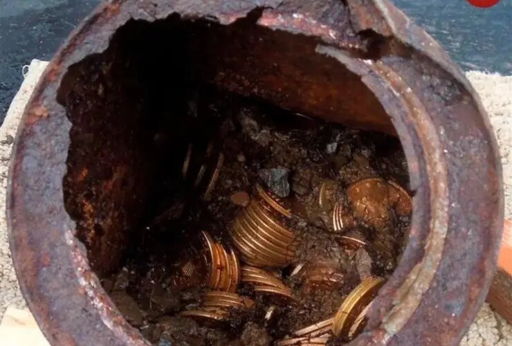 گنجینه طلای 150 ساله که در جعبه حلبی پنهان شده است 37 طلا