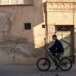 تصاویر; خطر بلعیدن اصفهان