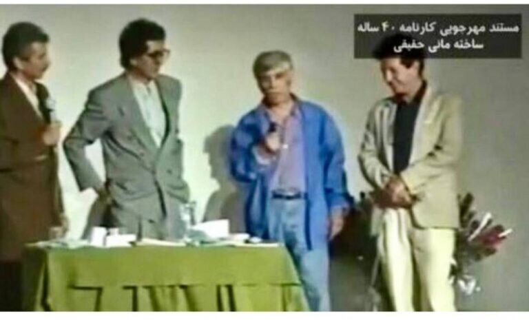بهرام بیضایی، داریوش مهرجویی، فریدون صدیقی و جمشید گرگین در یک فریم