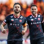 سروش از دل انتقاد می درخشد