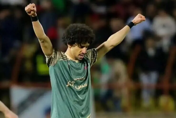 فرزین برای پرسپولیس 350 هزار دلار هزینه کرد 39 فرزین برای پرسپولیس 350 هزار دلار هزینه کرد