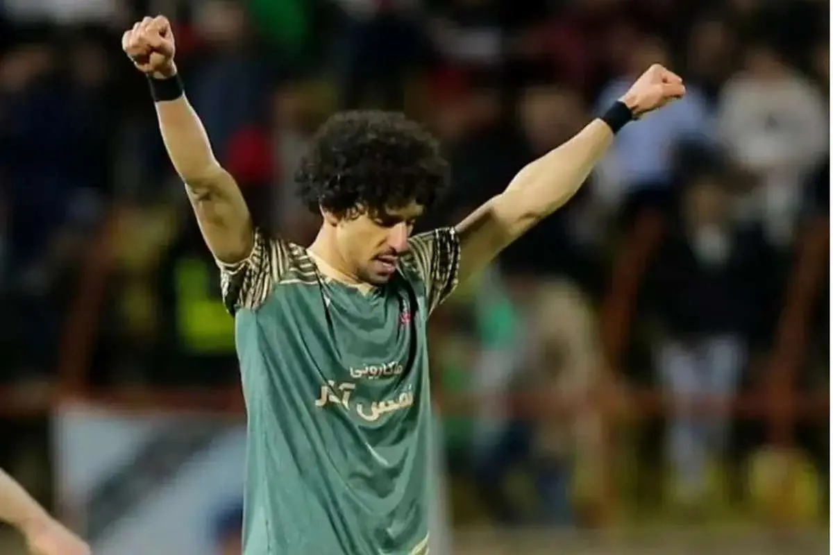 فرزین برای پرسپولیس 350 هزار دلار هزینه کرد 1 فرزین برای پرسپولیس 350 هزار دلار هزینه کرد