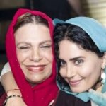 «گوهر خیراندیش» تئاتر را در کنار «گوگوش» دنبال می‌کند.