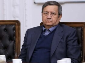 همتی رسما رئیس کل بانک مرکزی شد/ سه محور از برنامه های رئیس جمهور جدید 8 همتی رسما رئیس کل بانک مرکزی شد/ سه محور از برنامه های رئیس جمهور جدید