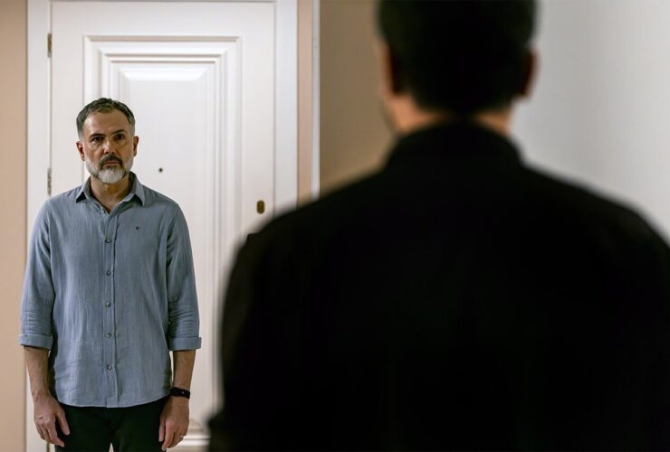 تصویری از کوروش تهامی در فیلم قمارباز 21 تصویری از کوروش تهامی در فیلم قمارباز