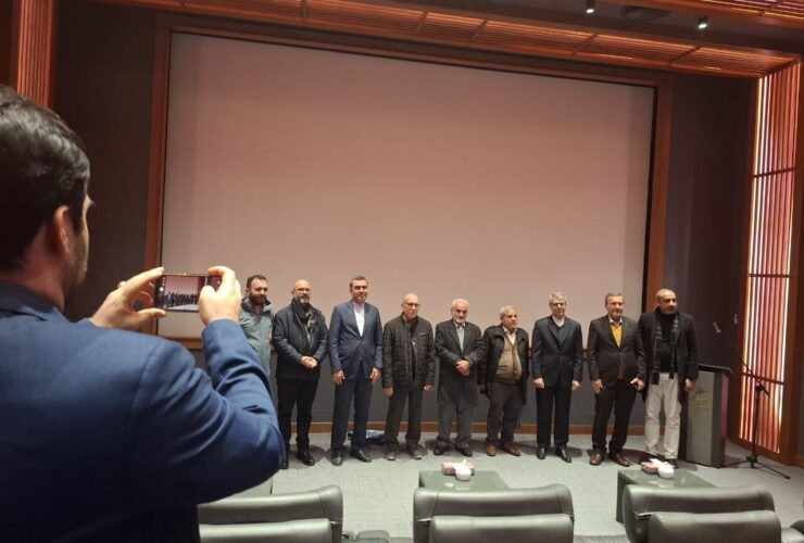 پیشنهاد تماشای مستند به وزیر امور خارجه