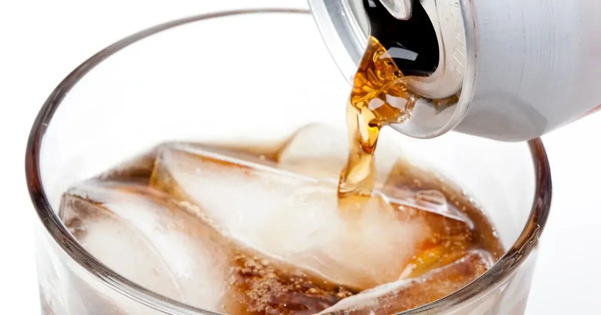 آب نبات، میوه و نوشابه؛ دشمن مخفی سیستم ایمنی بدن