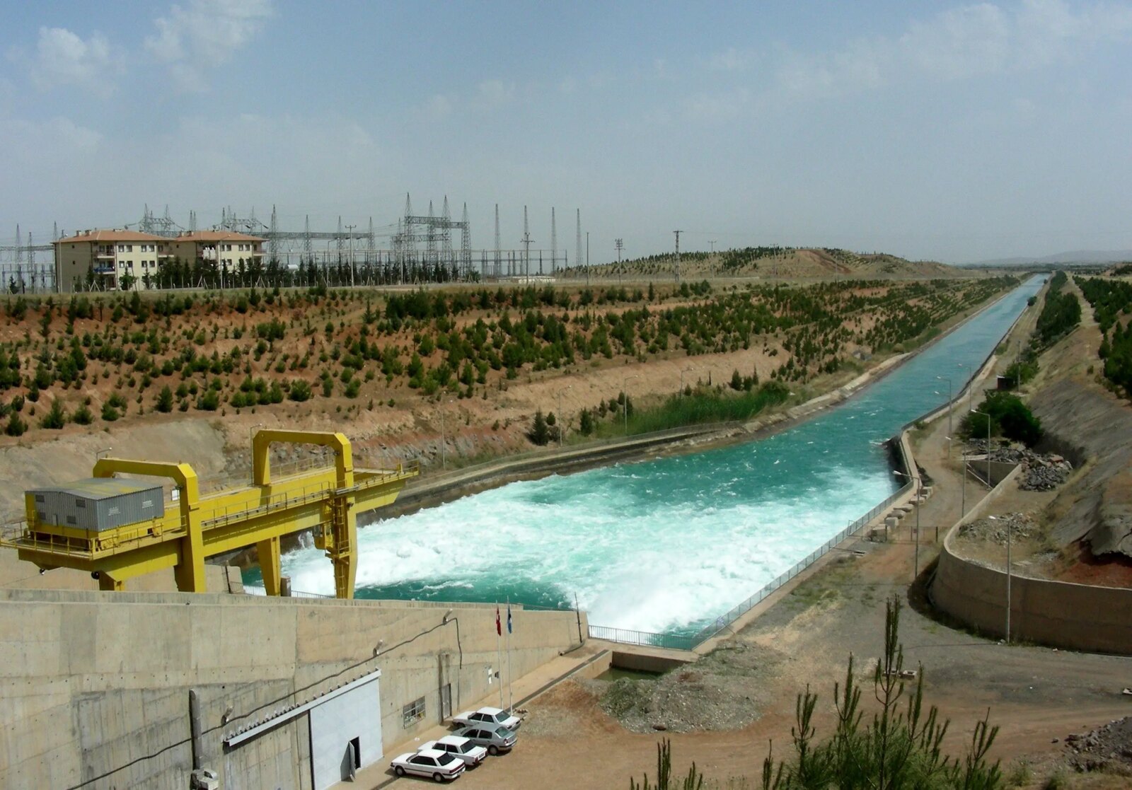 آیا واردات آب تحریم می شود؟