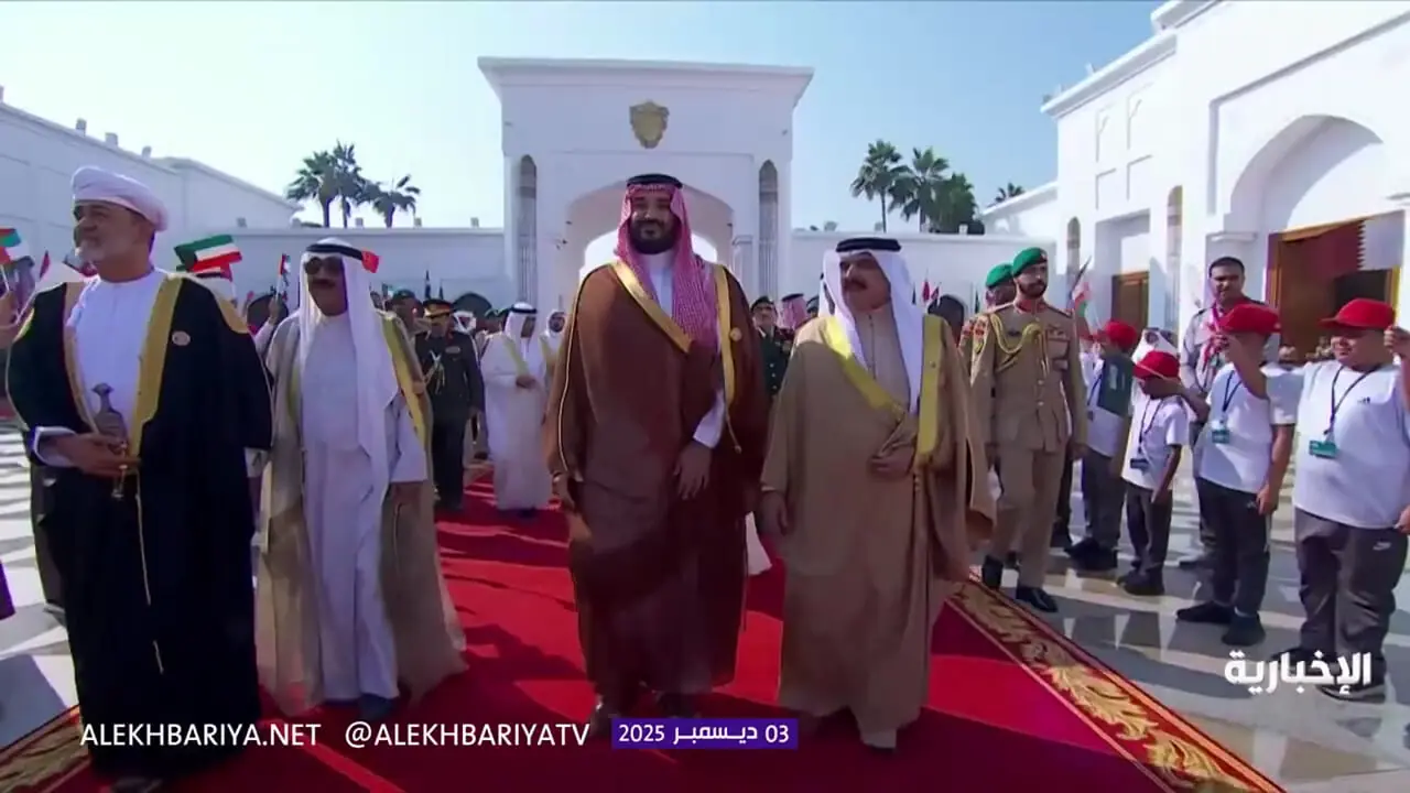 استقبال از رهبران کشورهای حوزه خلیج فارس با گل فرش قرمز