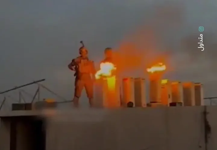 اقدام تحریک آمیز سربازان اسرائیلی بر روی ویرانه های بیمارستان غزه