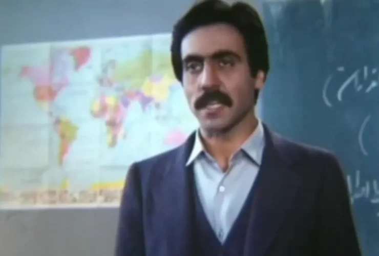 او در فیلم دبیرستان در کنار بیژن مضائیان نقش حمید طالقانی را بازی می کند.