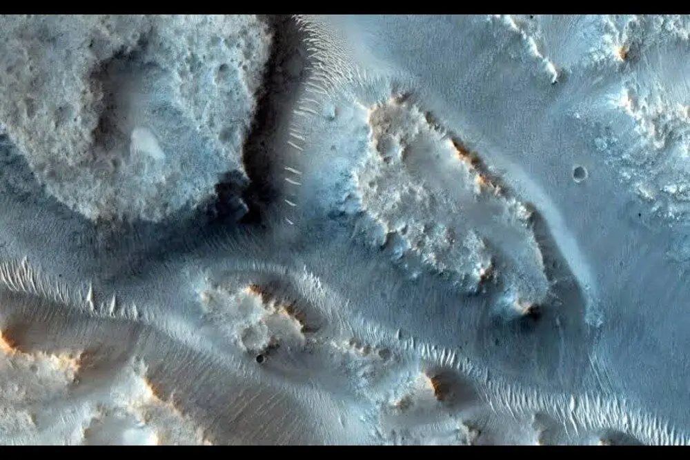 اولین تصویر از سیستم های زهکشی رودخانه های مریخ