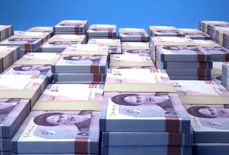 اگر مدیر یک شرکت کوچک 602 میلیون تومان حقوق دریافت کند، حقوق فرد در پست بالاتر چقدر است؟