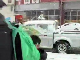 بارش شدید برف در 60 کیلومتری ارومیه در ترکیه 8 بارش شدید برف در 60 کیلومتری ارومیه در ترکیه