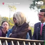 بانوی اول فرانسه از مرکز پرورش پاندا بازدید کرد