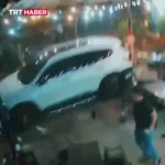 بر اثر حمله خودرو در داخل رستوران 1 نفر کشته و 1 نفر زخمی شدند