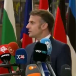 برای دیدن؛ اعتراض مکرون به میکروفون های رقص