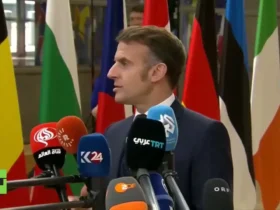 برای دیدن؛ اعتراض مکرون به میکروفون های رقص