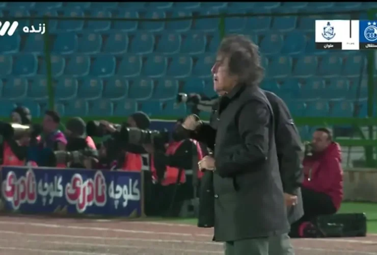 برای دیدن؛ اولین گل استقلال مقابل ملوان با ضربه سر آشورماتوف در دقیقه 32 به ثمر رسید.