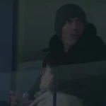 برای دیدن؛ زیدان بازی رئال و منچستر سیتی را مخفیانه با کلاه بافتنی تماشا می کند!