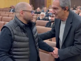 بوسه خشایار راد بر پیشانی مازیار لرستانی