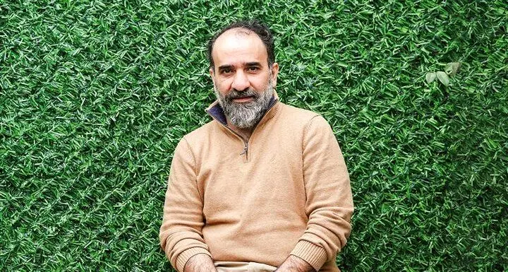 بیوگرافی رضا امیرخانی; از نویسندگی در دانشگاه صنعتی شریف تا پاراگلایدر 1 بیوگرافی رضا امیرخانی; از نویسندگی در دانشگاه صنعتی شریف تا پاراگلایدر