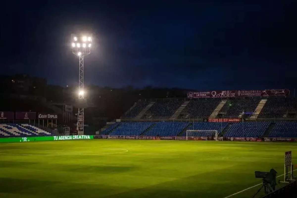 تاخیر در بازی بارسلونا - گوادالاخارا در جام حذفی