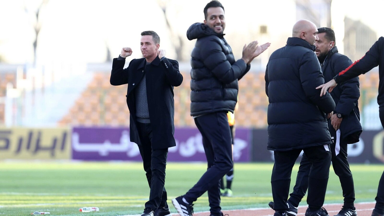 تاریخچه اسمار در تخت جمشید; سریعترین فردی که 50 امتیاز را پاس می کند 1 تاریخچه اسمار در تخت جمشید; سریعترین فردی که 50 امتیاز را پاس می کند