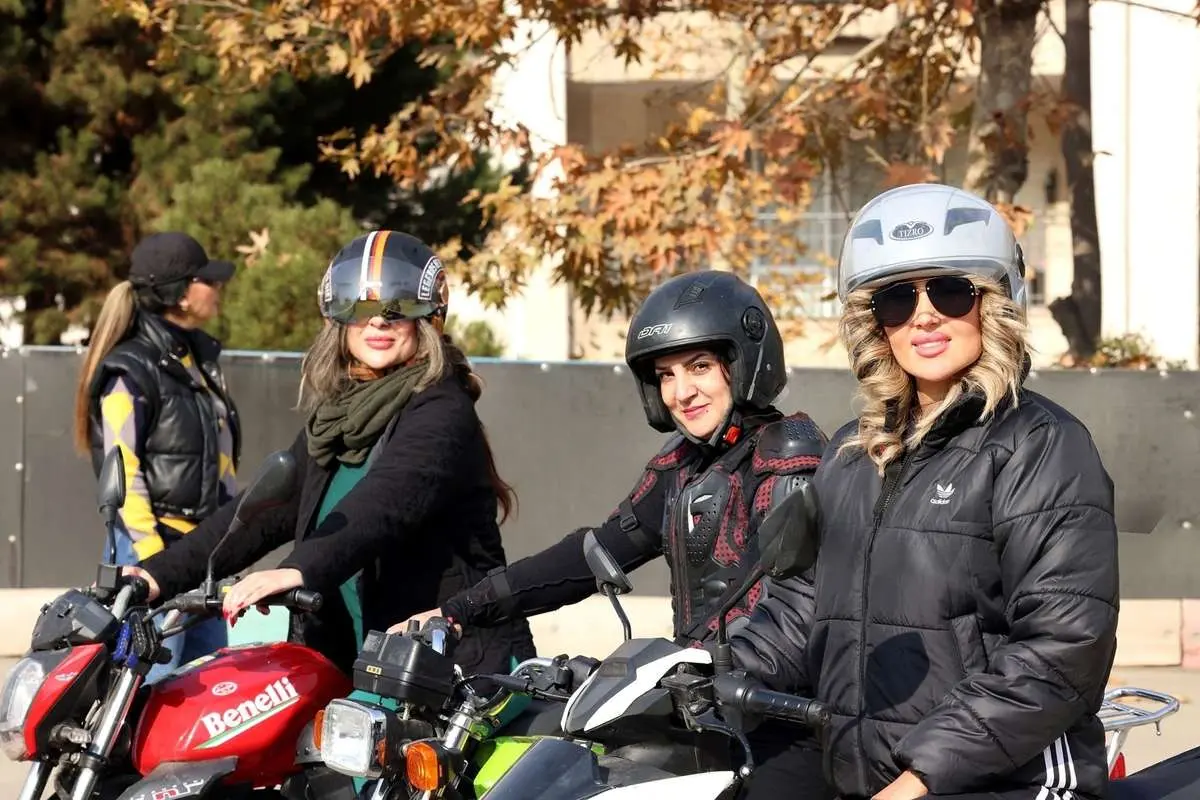 تصاویر; آموزش موتور سواری به بانوان در تهران