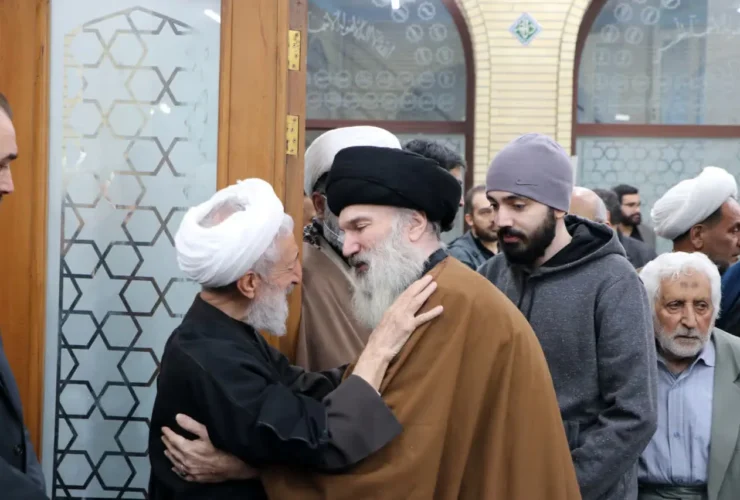 تصاویر; اشک در مراسم یادبود فرزند کاظم صدیقی