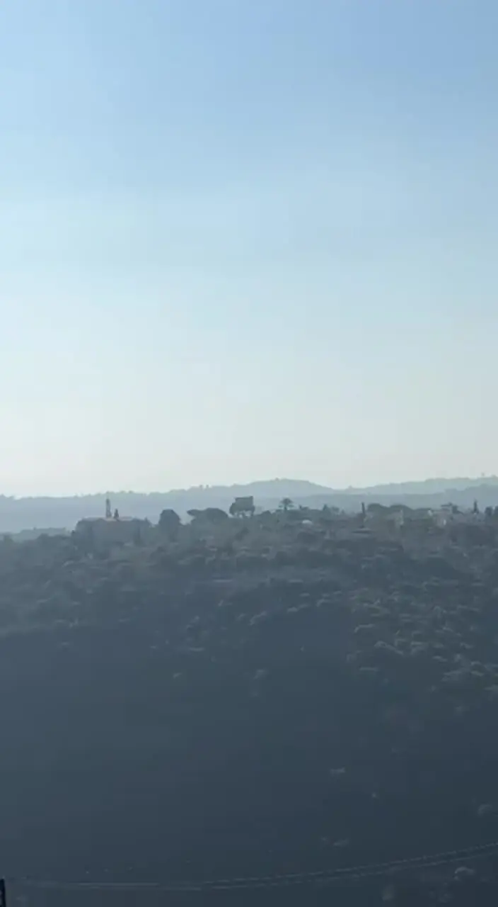 تصاویری از حمله اسرائیل به تبنا و النمیریه در جنوب لبنان 1 تصاویری از حمله اسرائیل به تبنا و النمیریه در جنوب لبنان