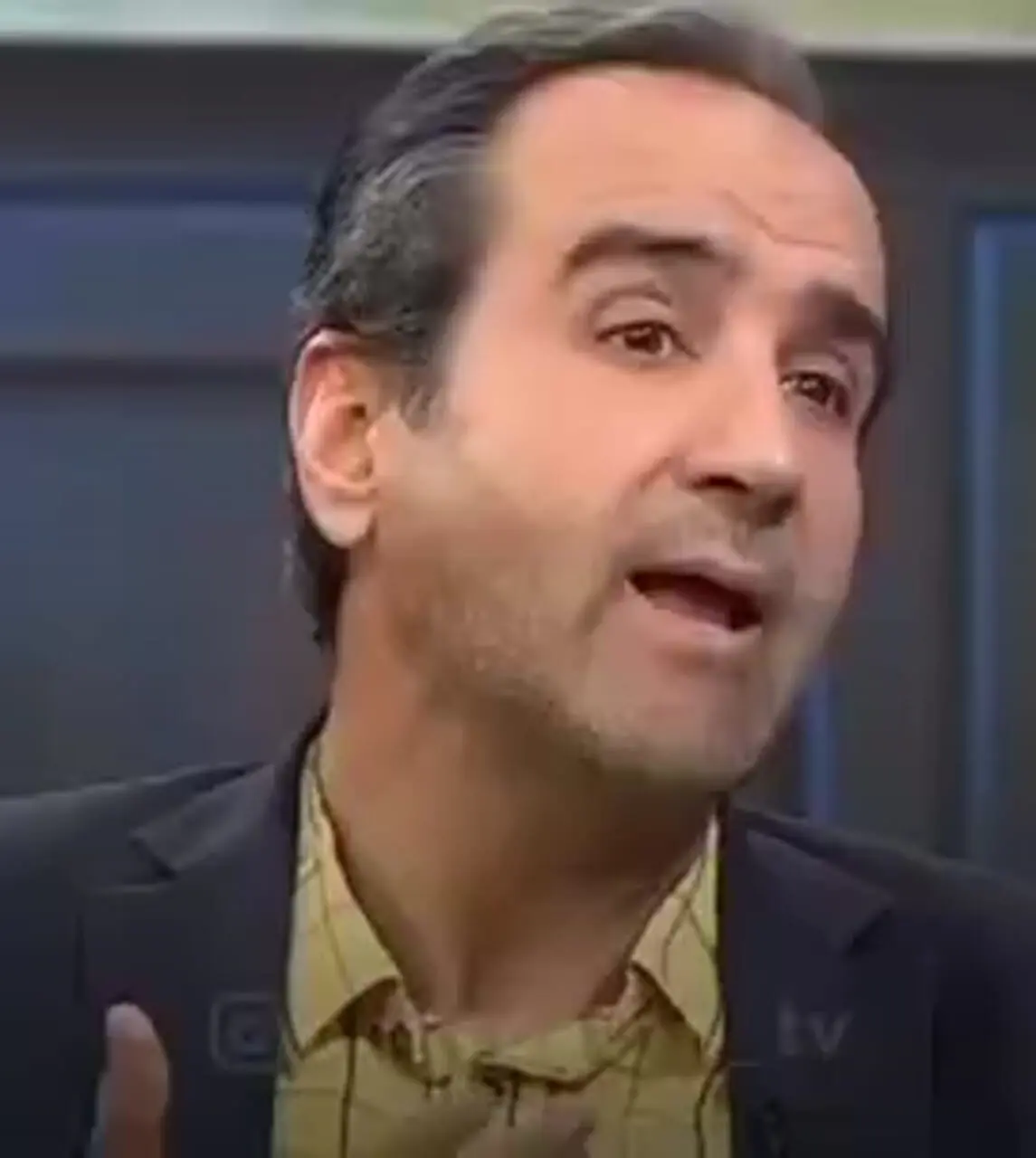 توصیه کارشناس تلویزیون: برنج گران است، به جای آن جو بخورید!