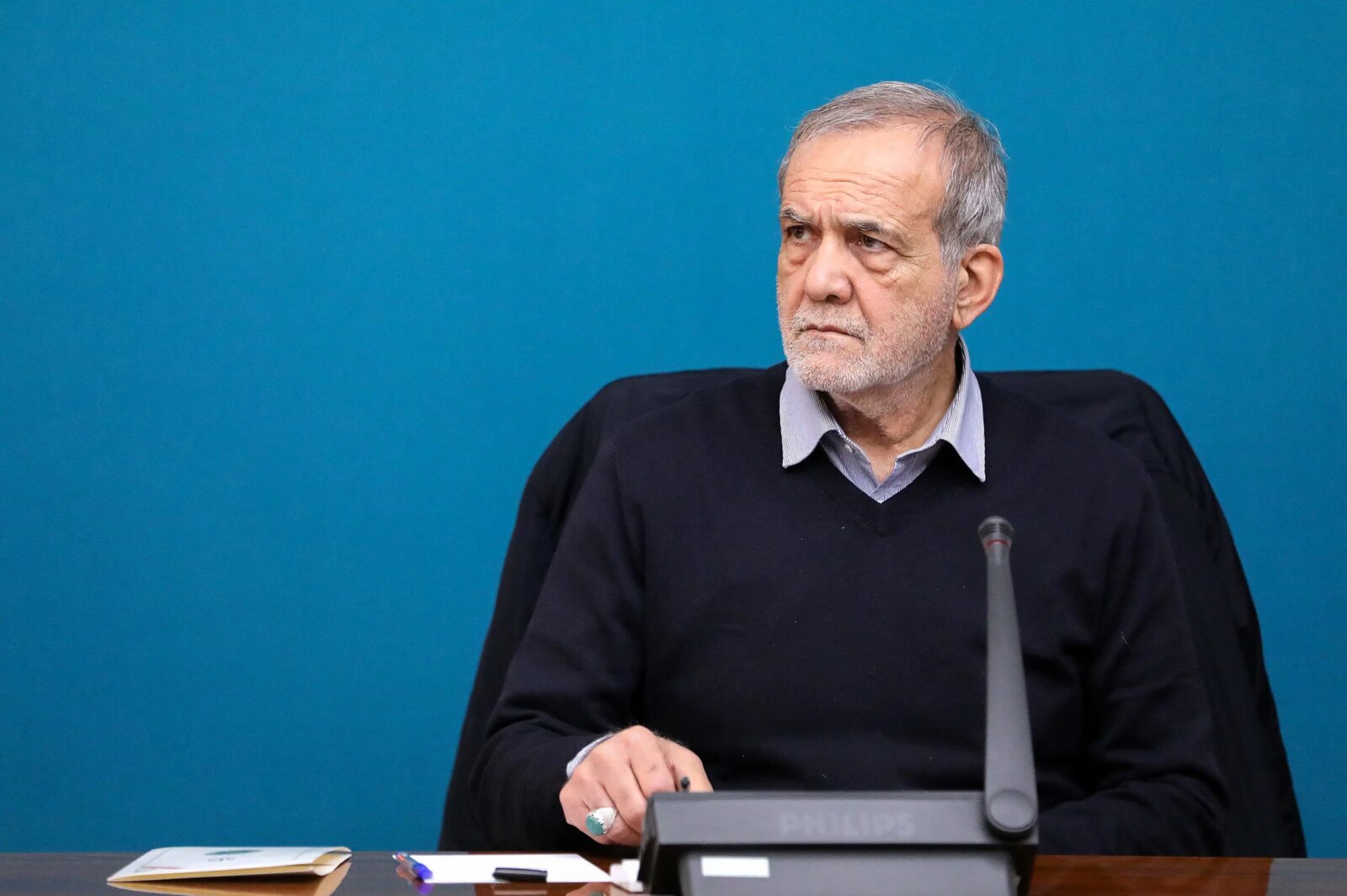 جزئیات دیدار رئیس جمهور با جمعی از فعالان صنفی و بازاریان/پزشکان: رویکرد دولت مداخله حداقلی در بازار است.