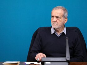 جزئیات دیدار رئیس جمهور با جمعی از فعالان صنفی و بازاریان/پزشکان: رویکرد دولت مداخله حداقلی در بازار است. 8 جزئیات دیدار رئیس جمهور با جمعی از فعالان صنفی و بازاریان/پزشکان: رویکرد دولت مداخله حداقلی در بازار است.