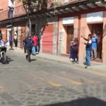 حرکات آکروباتیک پلیس مکزیکی به سبک هندی