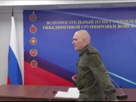 حضور پوتین با لباس نظامی در مقر ارتش روسیه 10 حضور پوتین با لباس نظامی در مقر ارتش روسیه