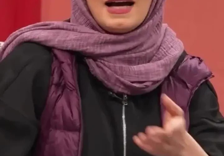 خاطره عجیب الیکا عبدالرزاقی از زلزله رودبار و نحوه فوت پدرش!