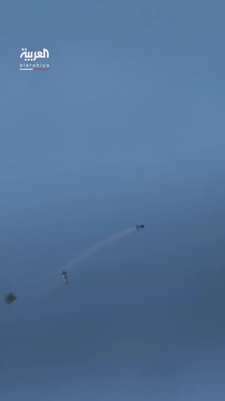 دانش آموزان چینی یک موشک آبی ساخته و پرتاب کردند