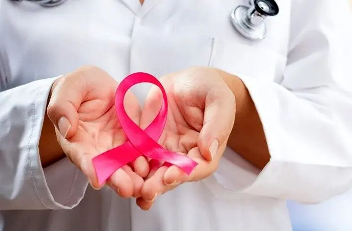 در ایران هر 30 تا 40 دقیقه یک زن به سرطان سینه مبتلا می شود 16 در ایران هر 30 تا 40 دقیقه یک زن به سرطان سینه مبتلا می شود