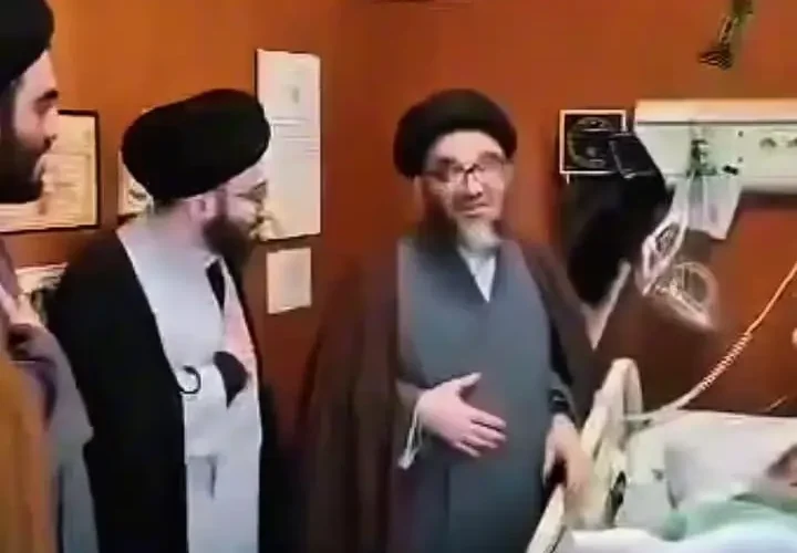 دهان برادر آیت الله سیستانی به برکت امام حسین علیه السلام متبرک شد.