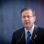 رئیس جمهور اسرائیل: درخواست عفو نتانیاهو غیرعادی است