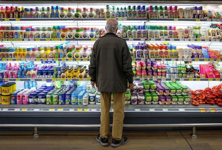 رئیس جمهور و نمایندگان به جای هر کاری فقط حرف می زنند 32 رئیس جمهور و نمایندگان به جای هر کاری فقط حرف می زنند