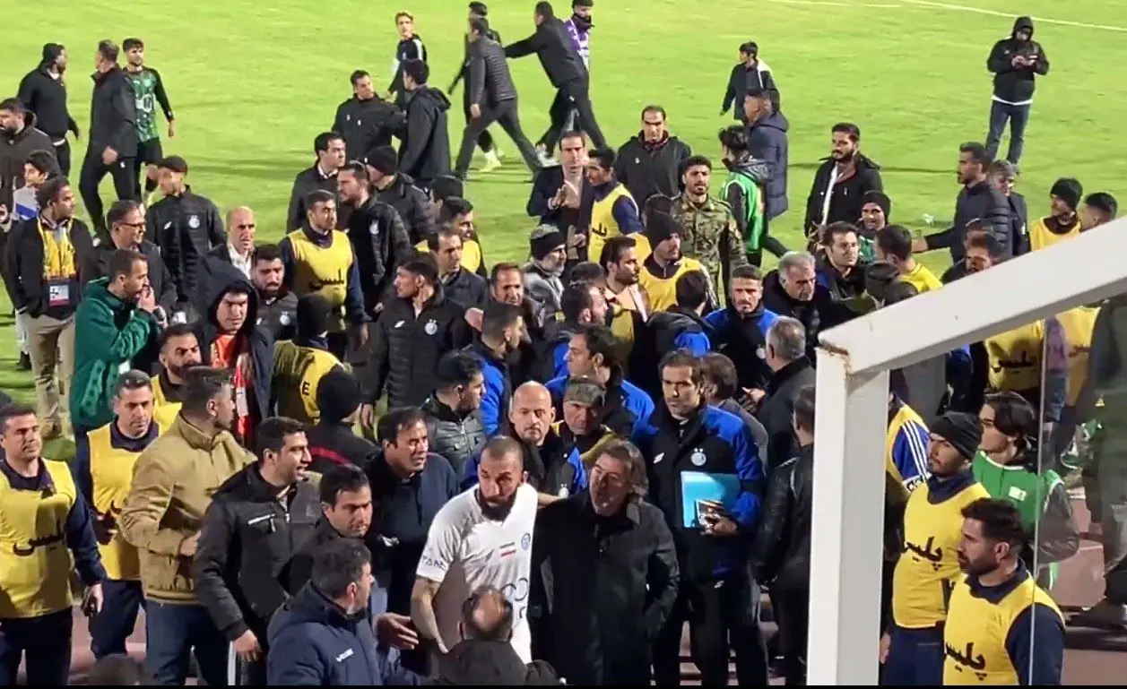 رابطه مهدی رحمتی با ساپینتو پس از آمدن به میدان! 1 رابطه مهدی رحمتی با ساپینتو پس از آمدن به میدان!