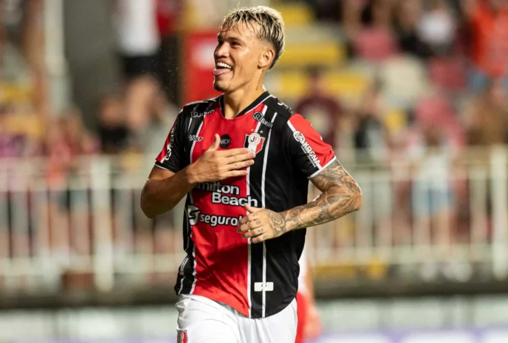 زمستان گرم پرسپولیس; دو نقطه ضعف بزرگ در راه ترمیم!