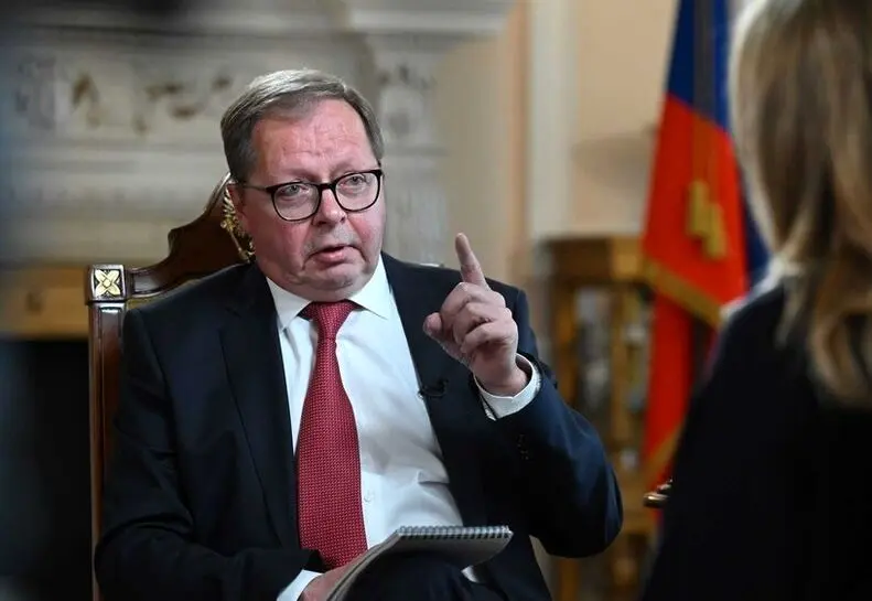 سفیر روسیه در لندن: کی یف باید به جای اعتراض به توافقنامه صلح، تسلیم شدن را در نظر بگیرد 1 سفیر روسیه در لندن: کی یف باید به جای اعتراض به توافقنامه صلح، تسلیم شدن را در نظر بگیرد