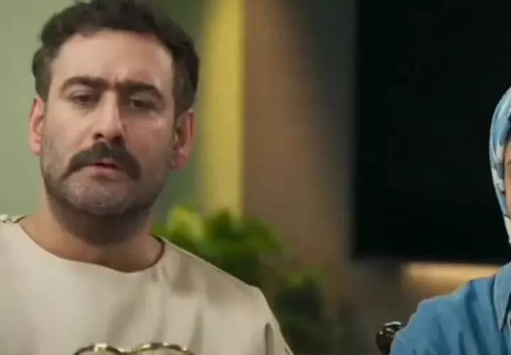 سکانس جالب سریال شش ماهه; غذا خوردن غیر معمول سر میز نهار خوری عموی خانواده 17 سکانس جالب سریال شش ماهه; غذا خوردن غیر معمول سر میز نهار خوری عموی خانواده