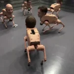 سگ های رباتی با چهره ایلان ماسک و مارک زاکربرگ!